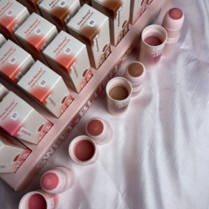Blush en polvo con esponjita