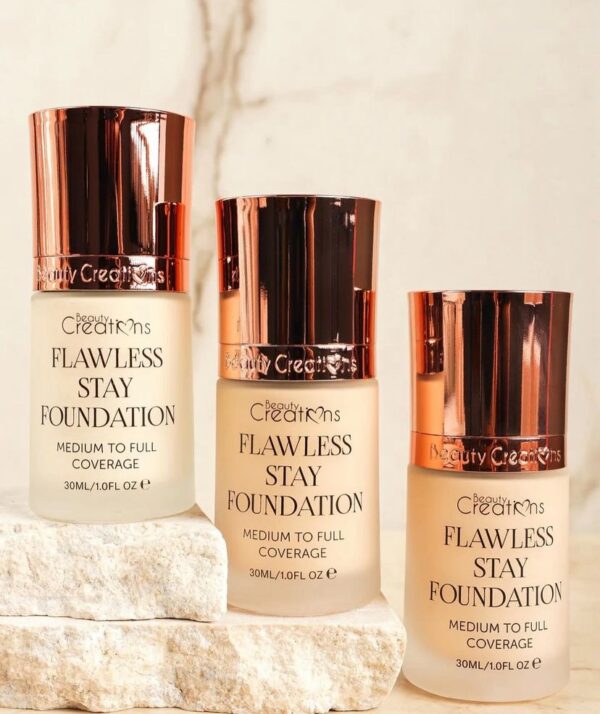 Flawless Stay Liquid Foundation de Beauty Creations