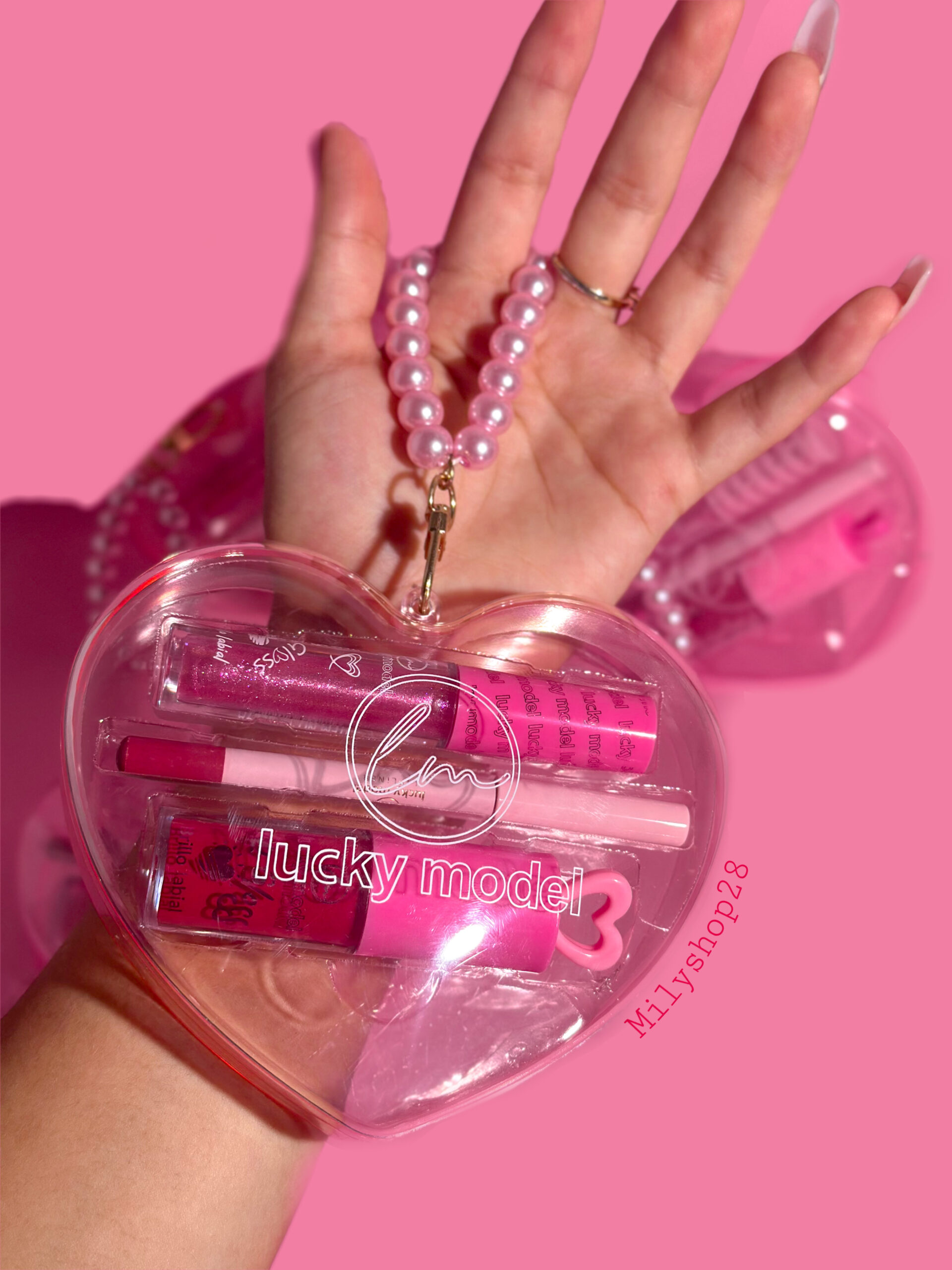 LIP COMBO CON ESTUCHE EN FORMA DE CORAZON