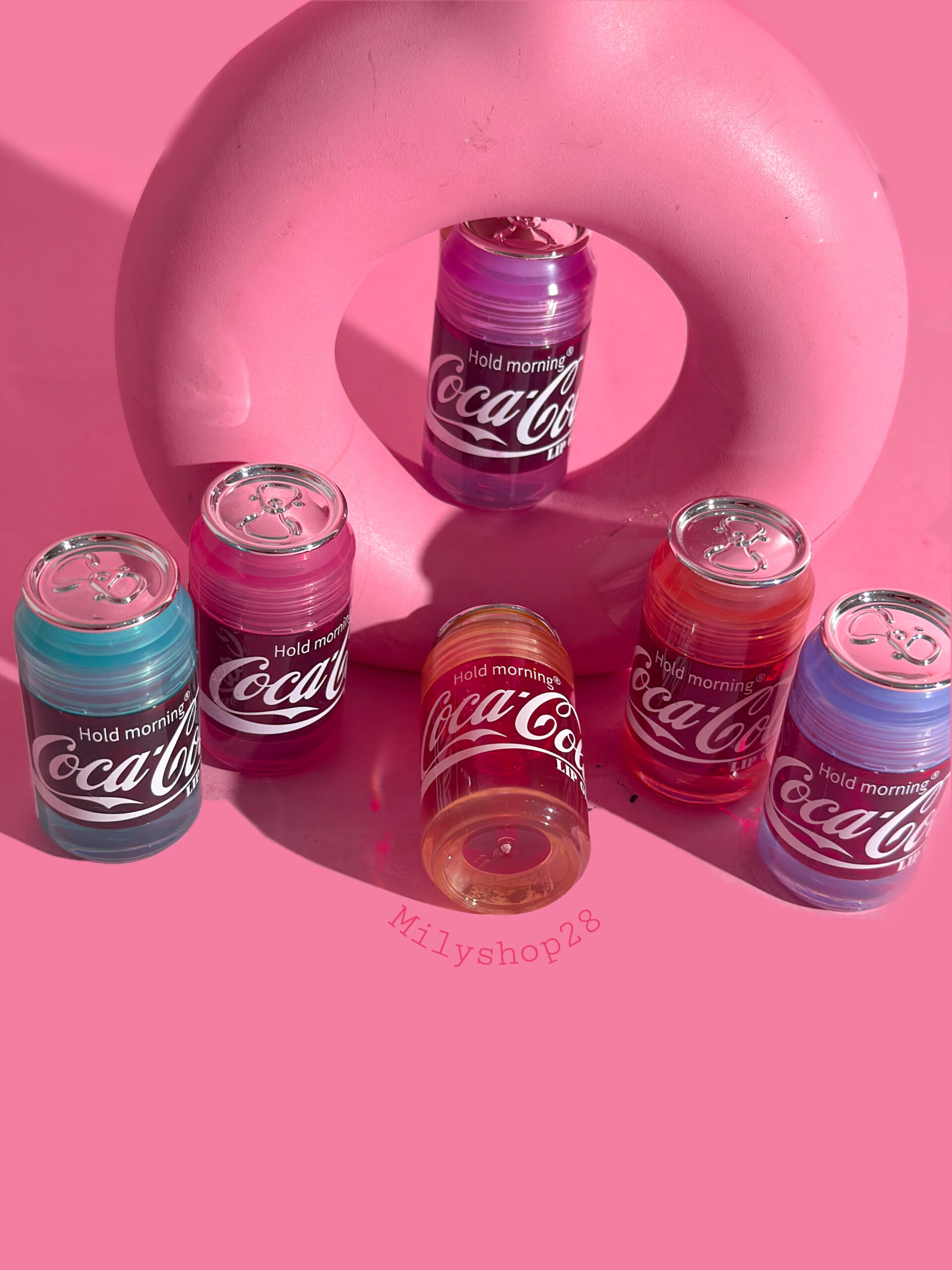 TINTA DE LABIOS EN FORMA DE LATA DE COCA COLA